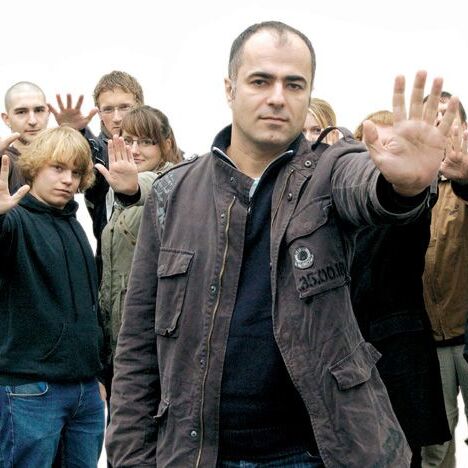 Öffnen Bevor es knallt! Gewaltprävention in der Ausbildung
